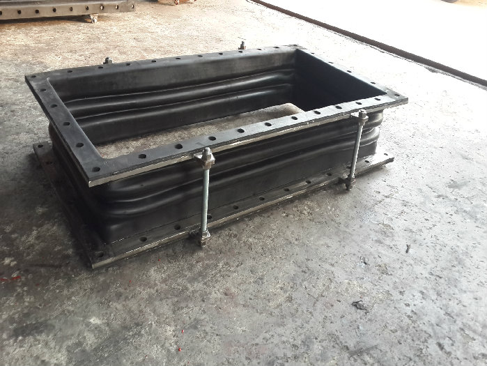 늏S�L(f��ng)�������a(b��)�����ĬF(xi��n)��(ch��ng)���bҪע����Ƥ�ߴ����s��