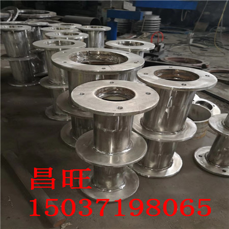 ���οh��С���U�M�򲨼y�a���������a�������ܶεęM��λ�ƺ���ֵ����Ľ�λ��